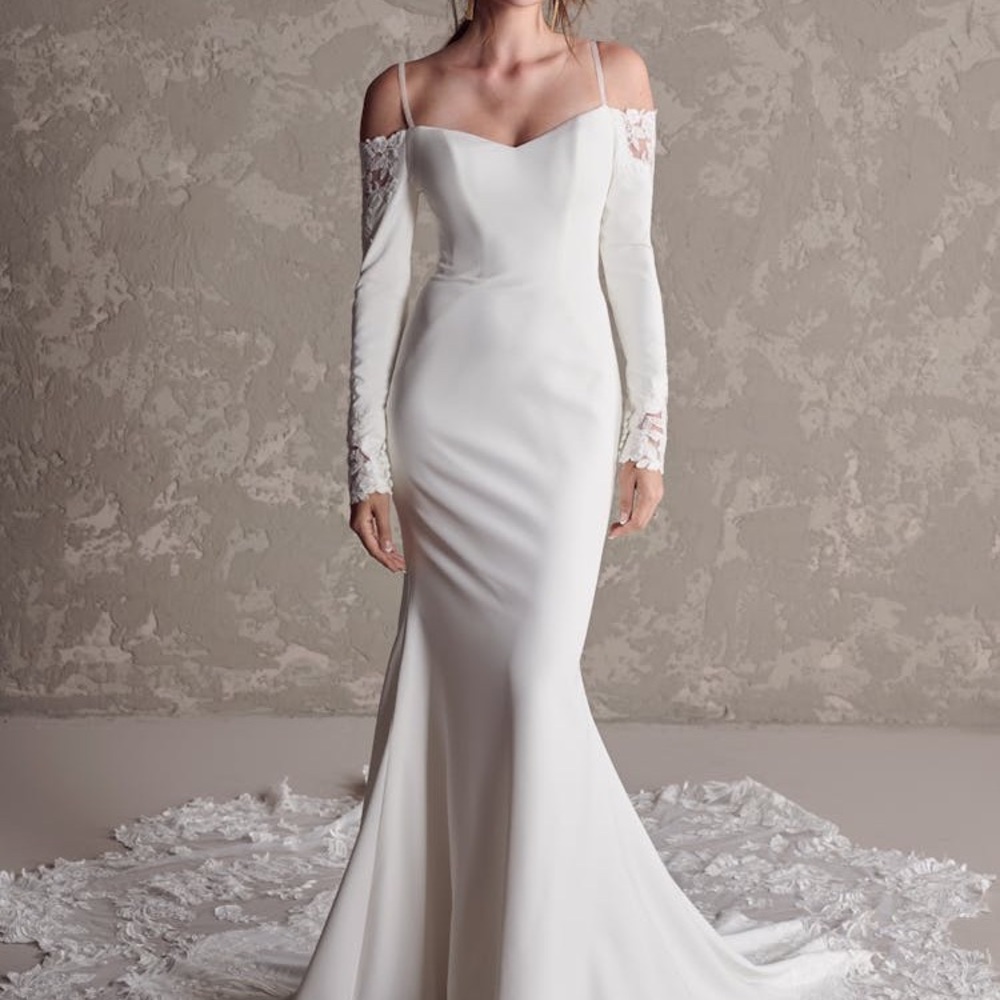 Maggie Sottero Tyra Long Sleeve Wedding Dress, 24MK217A01, Size 8 - Picture 8 of 11